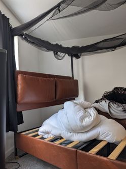Leather bed/Barely used