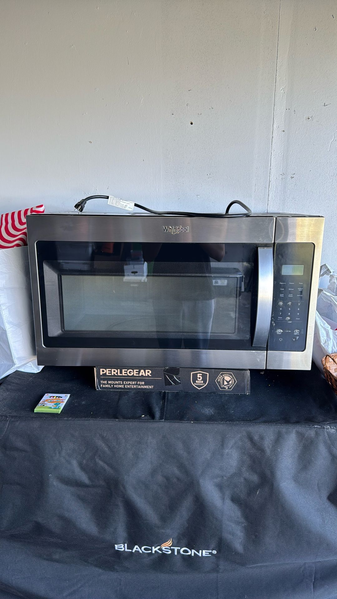 Whirlpool 30 Inch 1.7 Cu Ft Over The Range Microwave Hood Stainless Steel