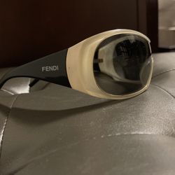 Fendi Sunglasses 