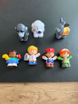 Little people figures