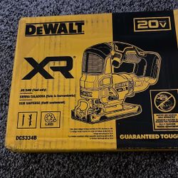 DEWALT 20V MAX XR Cordless Brushless Jigsaw (Tool Only) https://offerup.com/redirect/?o=UXVlc3Rpb25zLk5ldy9OdWV2bw==