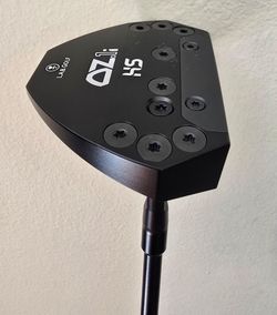 L.A.B. GOLF OZi HS 34 inch Putter with ACCRA Shaft (upgraded). This putter is Limited "Blackout Collection" with Black Insert.