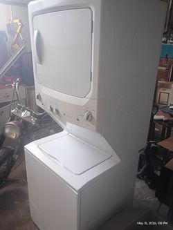 General Electric washer and dryer stack combo (Gas)