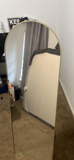 Mirror  stand