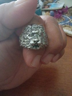 Lion ring silver