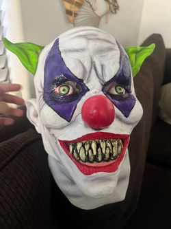 Halloween clown mask
