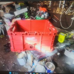 Milwaukee Work Stackable Crate