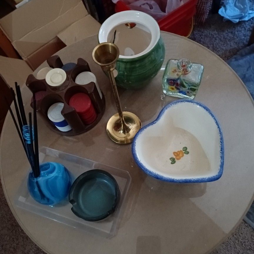 Yard Sale Assortment. Lot1