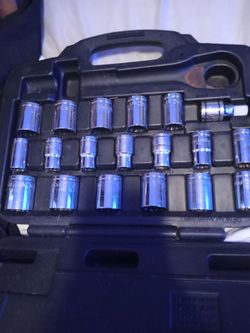 Powerbuilt sockets