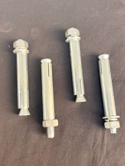 Expansion bolts