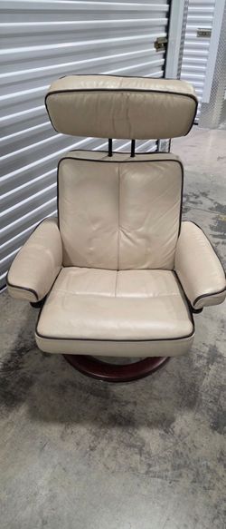 Recliner Chair