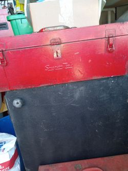 Vintage snap-on toolbox