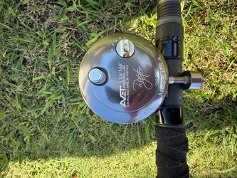 Avet LX Raptor Plus 6/3 MC Two Speed Reel and Phenix AXIS HAX 720 XH 72" Line wt.30-80lbs