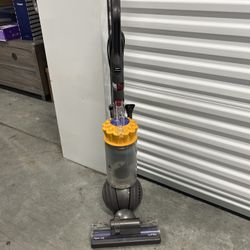 Dyson Ball Vacuum 