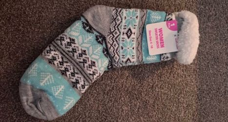 Women cozy socks