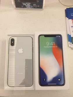 iPhone X Brand New 256GB UNLOCKED