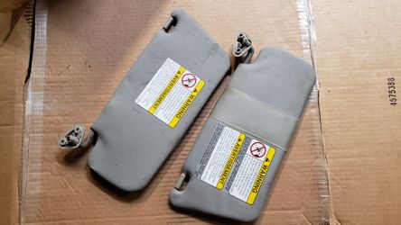 2002 wrx sun visors pair