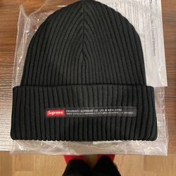 Supreme x Louis Vuitton Beanie for Sale in Peachtree City, GA - OfferUp