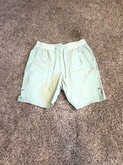 Lululemon Shorts 7” Medium