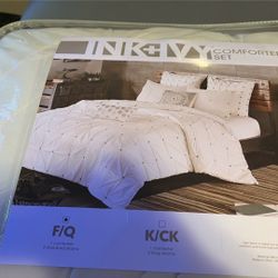 Comforter Set 1 Comforter 2 Shams