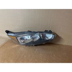 2014 2015 2016 2017 Ford Fiesta Headlight RH RIGHT SIDE 