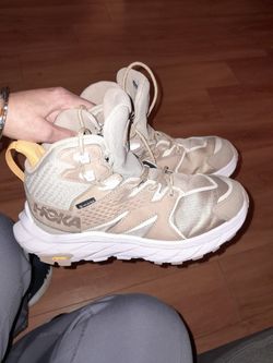 Hoka Boots