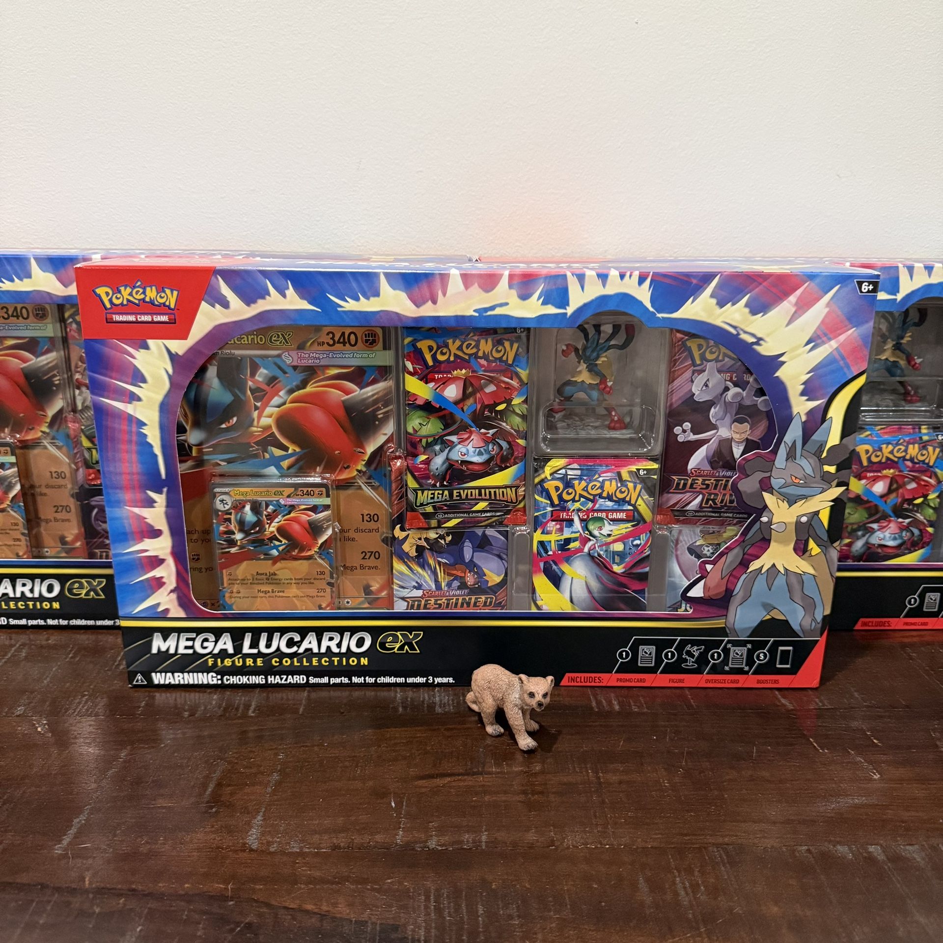 Pokemon Mega Lucario ex Premium Figure Collection