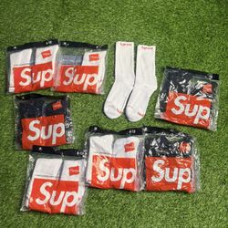 Supreme Socks 