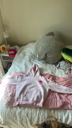 Pink plam puff hoddie