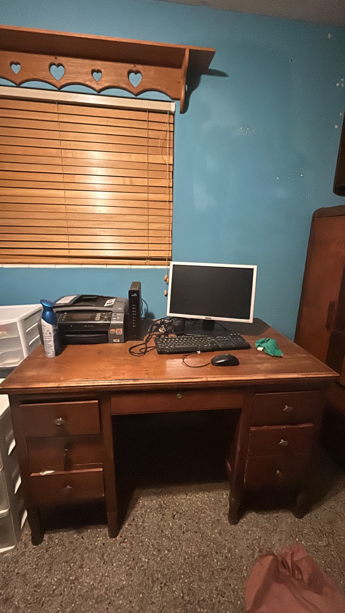 Dell computer & desk