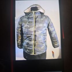 Boys Puffer Jacket Size 6/8 New With Tags GET WINTER READY