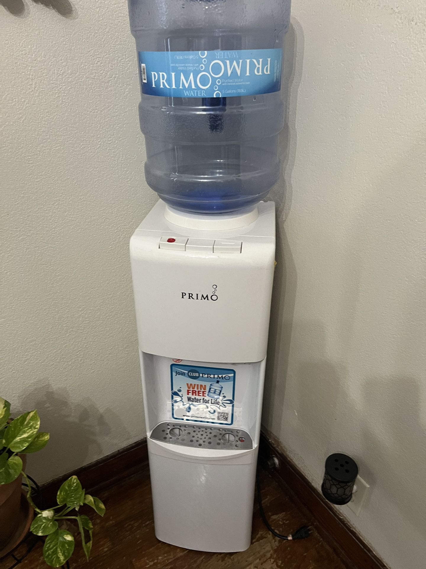 Primo Water Dispenser 