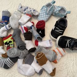 Baby Shoes & Socks Stride Rite / Vans