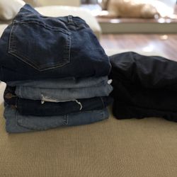 9 Pair Women’s Jeans, Crops, shorts and black pants