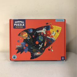 Mudpuppy Outer Space Shaped Scene Puzzle 300 Piece. 23x16”. Sol