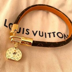 Canvas calfskin lining Gold metal hatbox charm Calfskin monogram bracelet Women's Brown