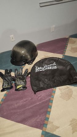 Daytona Helmet. Size XS. Tactical motorcycle gear riding gloves with the Bag.
