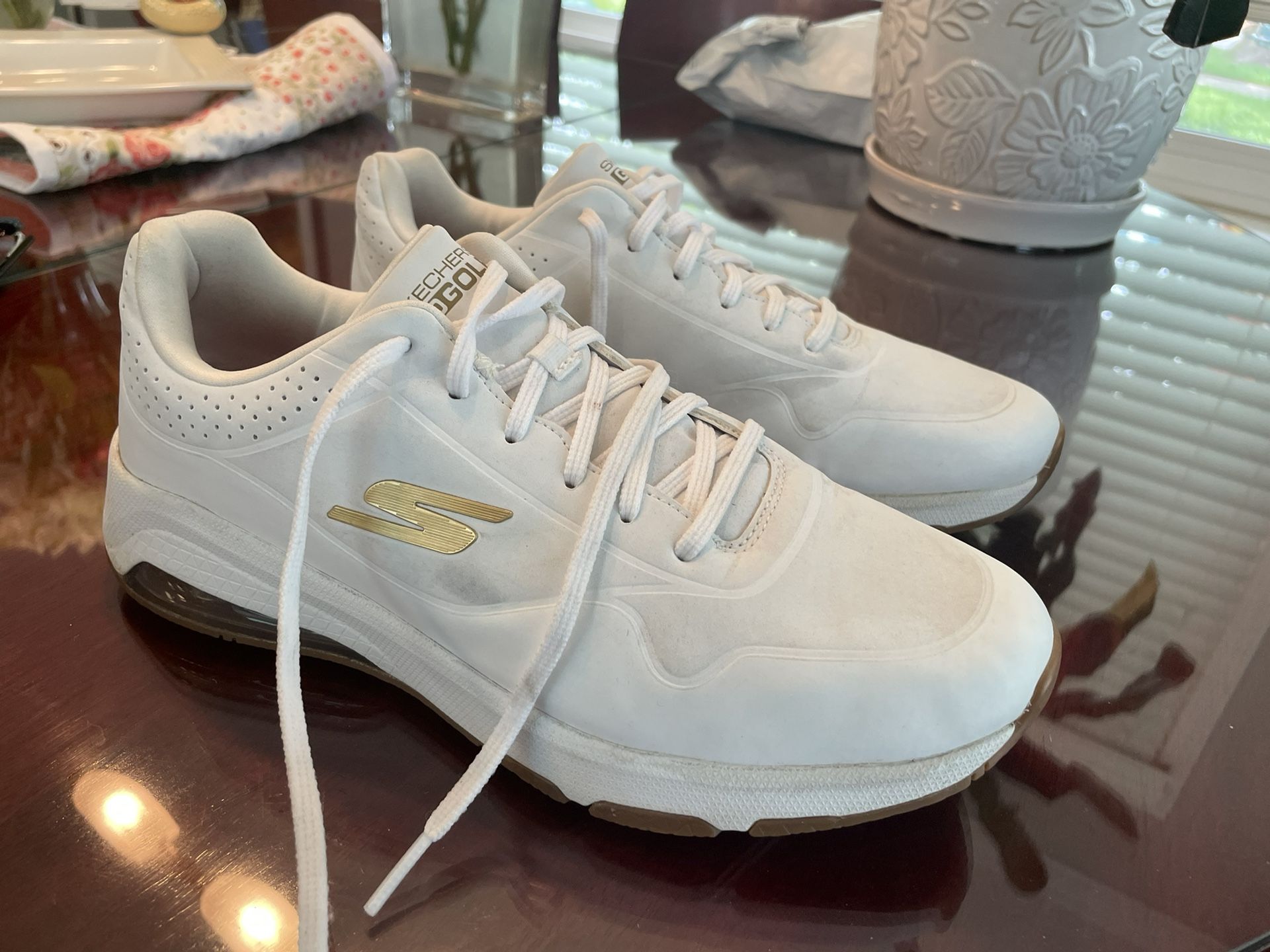 Women’s Golf Shoes Size 10