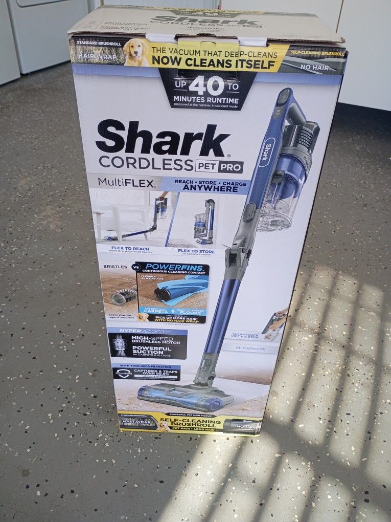 New SHARK Cordless PetPro Stick Vacuum