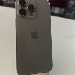 iPhone 15 pro Max 256GB natural titanium boost mobile or att