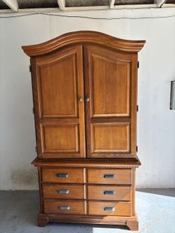 Wood Cabinet