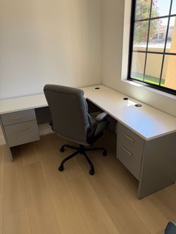 Custom Salt Creek Desk