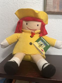 Brand New 2016 Madeline Doll - 14" 