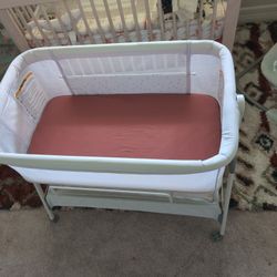 NEW Baby Mobile Bedside Sleeper