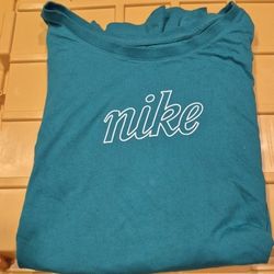 3x Womens Nike Shirt 