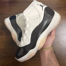Jordan 11 Neapolitan 