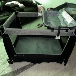 Pack N Play Deluxe