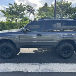 2005 Toyota Land Cruiser