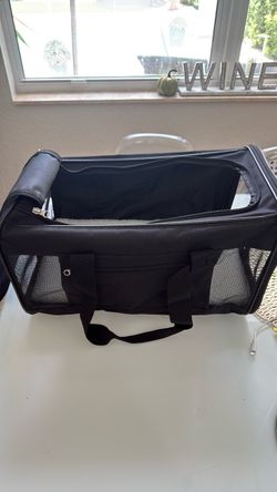 Soft-Sided Pet Carrier Bag- never used