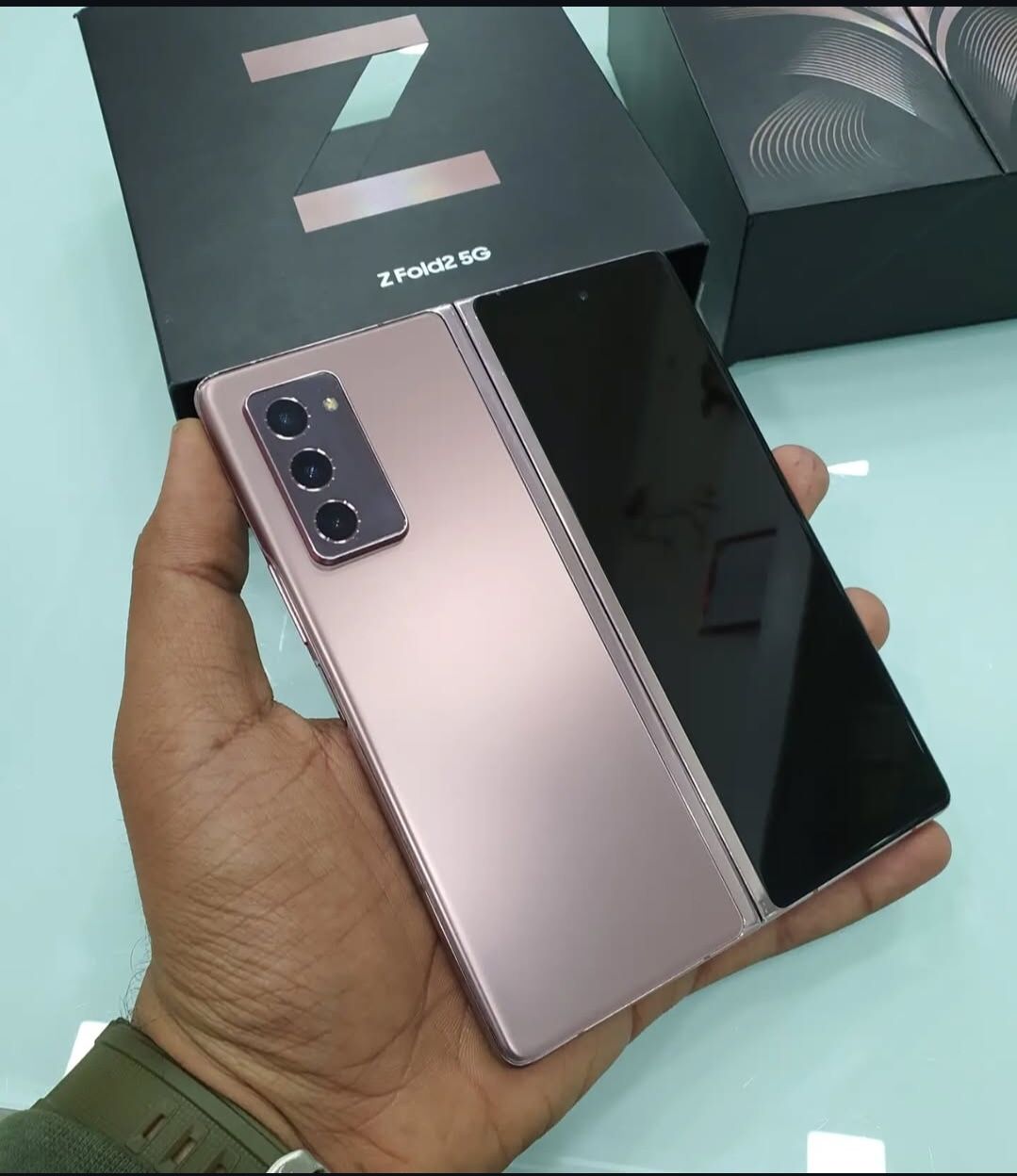 Samsung Galaxy Z Fold 2 Unlocked With Warranty